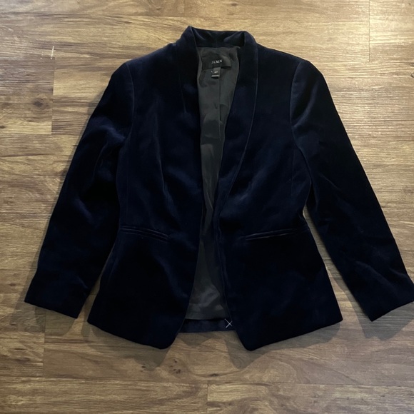 J. Crew Jackets & Blazers - J Crew Midnight Blue Velvet Blazer Woman’s Size 00P
